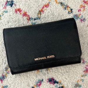 Small Black Leather Smartphone Convertible Crossbody Bag